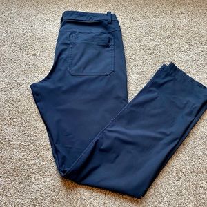 Lululemon ABC Pants NAVY BLUE 32W x 33L